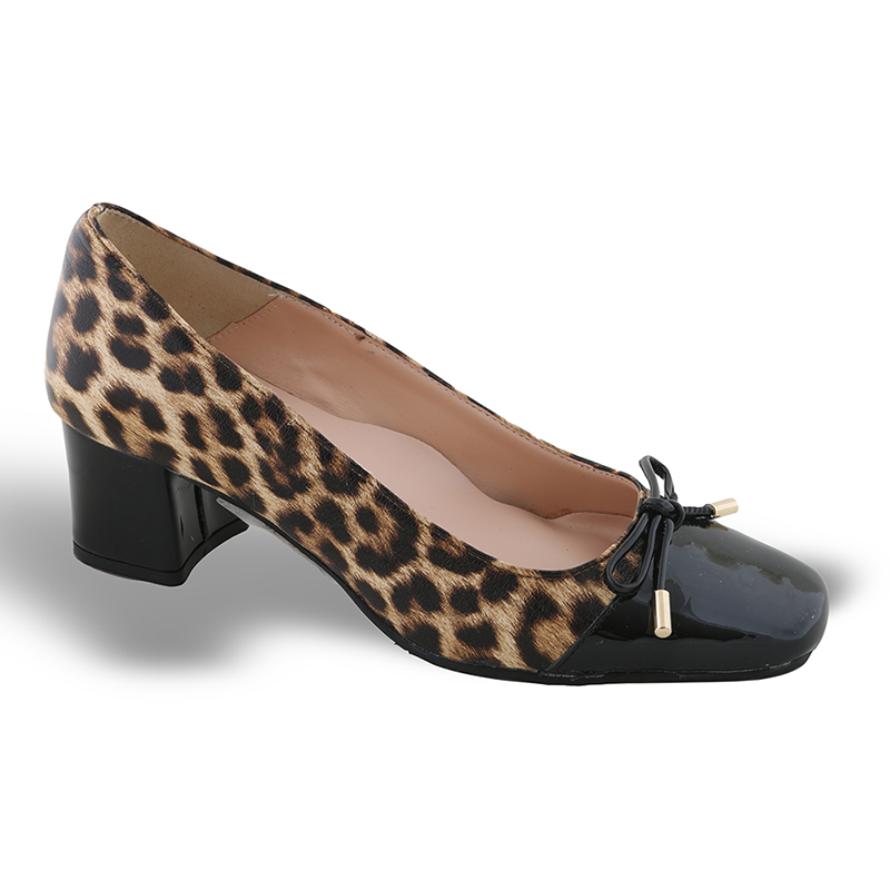 Alternative view of WOMEN PUMPS
PU
GREECE