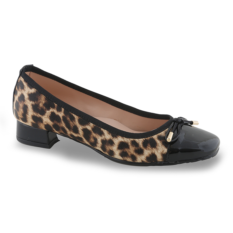 WOMEN PUMPS
PU
GREECE