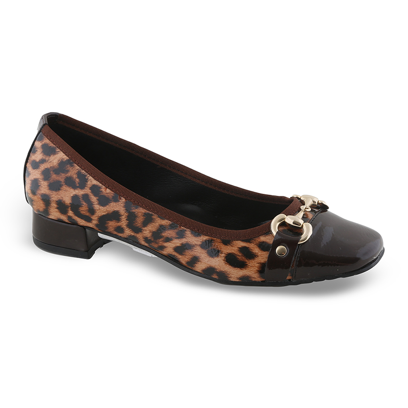 WOMEN PUMPS
PU
GREECE